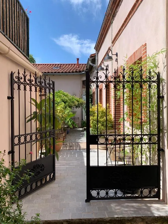 トゥールーズ La Bulle De Gaston Bed & Breakfast